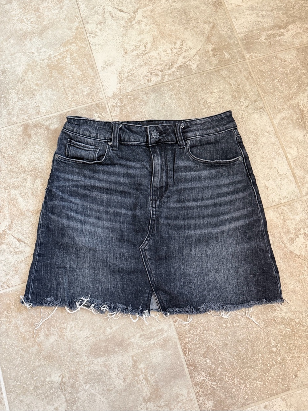 PAIGE Aideen Black Denim Mini Skirt Raw Frayed Hem Size 26